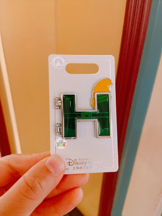 SHDL - Disney Character English Alphabet ‘H’ Happy Pin