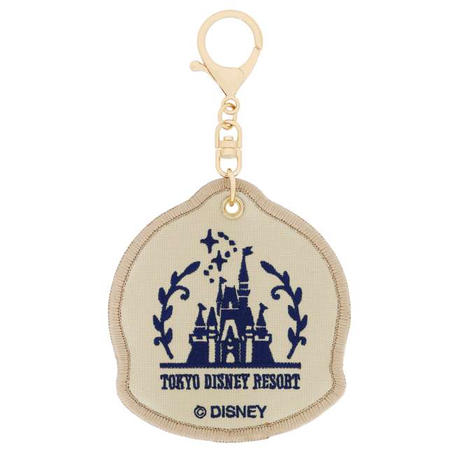 TDR - 2026 Mickey & Friends "Good times Friends" Collection x Embroidered "Patch-Styl" Keychain (Release Date: Apr 23, 2026)