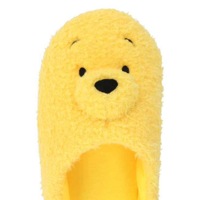 TDR - Winnie the Pooh Big Face Fluffy Room Shoes Size: 24 to 26 cm (Release Date: Sept 18, 2025)