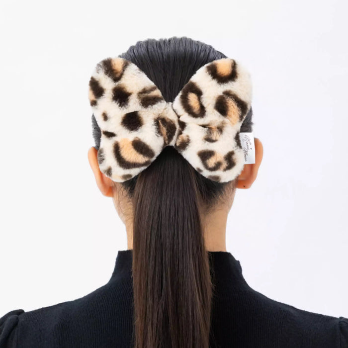 TDR - 2026 Minnie Mouse Fluffy Big Bow with Leopard Print Hair Tie Color: Beige (Release Date: Sep 24, 2026)