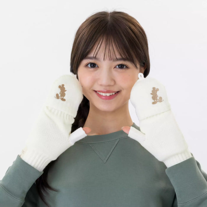 TDR - Enjoy Winter Fashion Collection x Mickey Mouse Fluffy Mittens for Adults Color: White (Release Date: Oct 16, 2025)