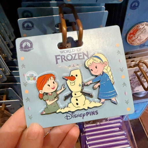 DLP - 2026 World of Frozen x Pin of Elsa & Anna ‘Building a Snowman’