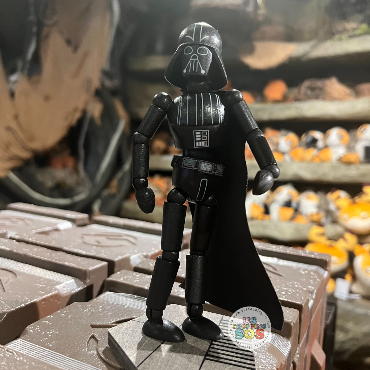 DLR/WDW - Star Wars Galaxy's Edge Darth Vader Wooden Figure