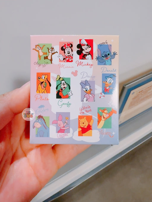 SHDL - Pin Trading Fun Day 2025 x Mickey & Friends with Signatures Mystery Pins Box