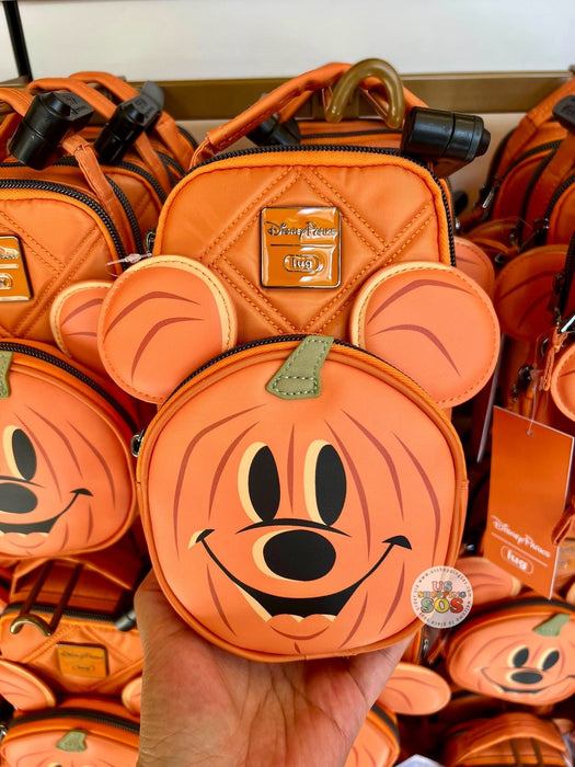 DLR/WDW - Halloween 2025 - Mickey Jack-o'-Lantern Lug Bag DLR/WDW - Halloween 2025 - Mickey Jack-o'-Lantern Lug Bag