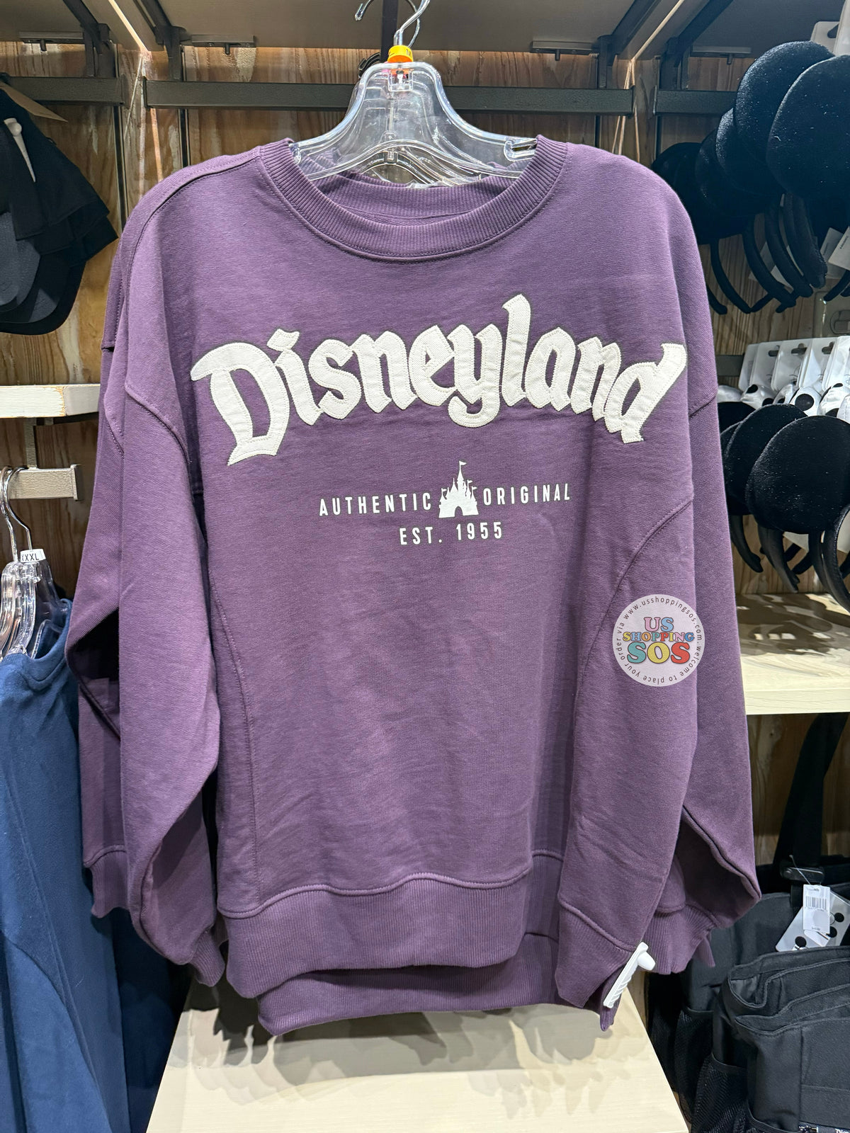 DLR/WDW - Park Logo Authentic Castle Original Dark Purple Pullover