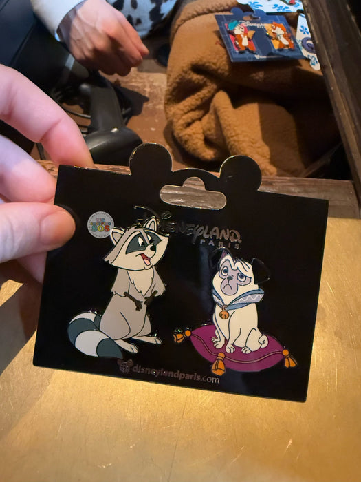 DLP - Pocahontas - Meeko & Percy Pin