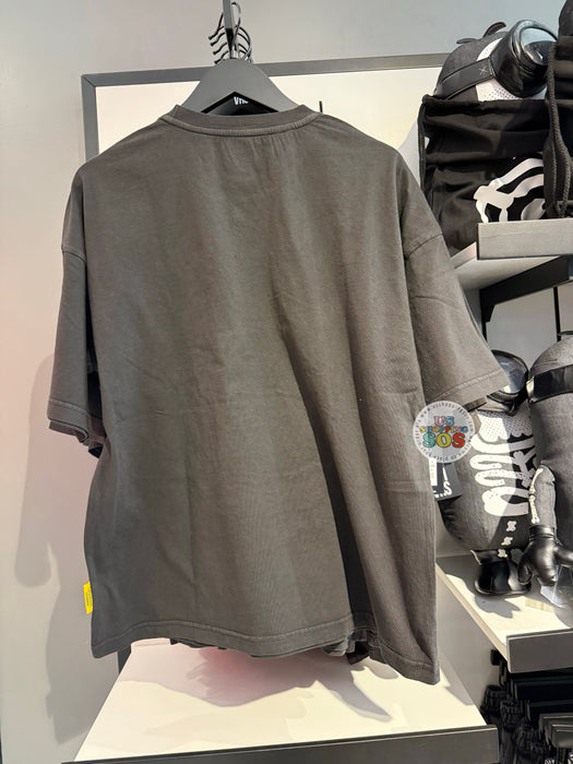 Universal Studios - UNIVRS Skeleton Minions Black Graphic T-shirt (Adult)