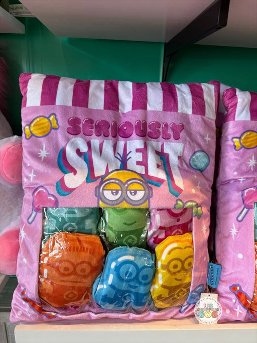 Universal Studios - Minions Seriously Sweet 2026 - Pillow Bag Plush Toy Set