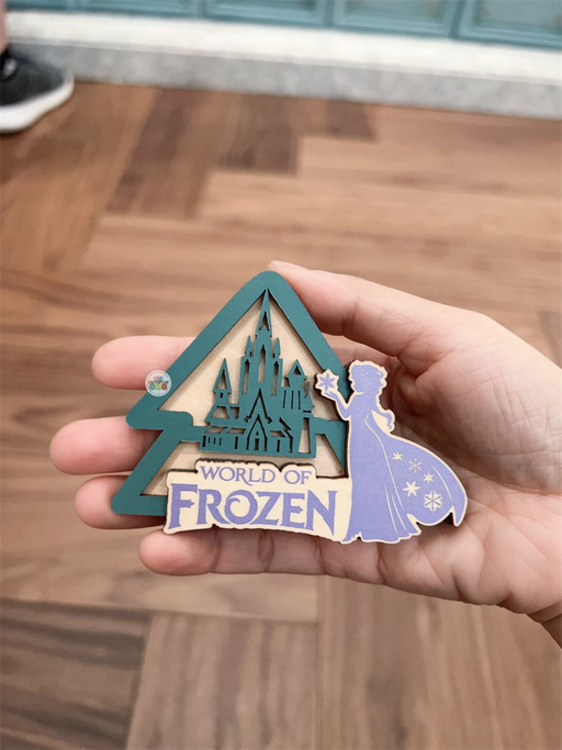 HKDL - World of Frozen Elsa Wooden Magnet