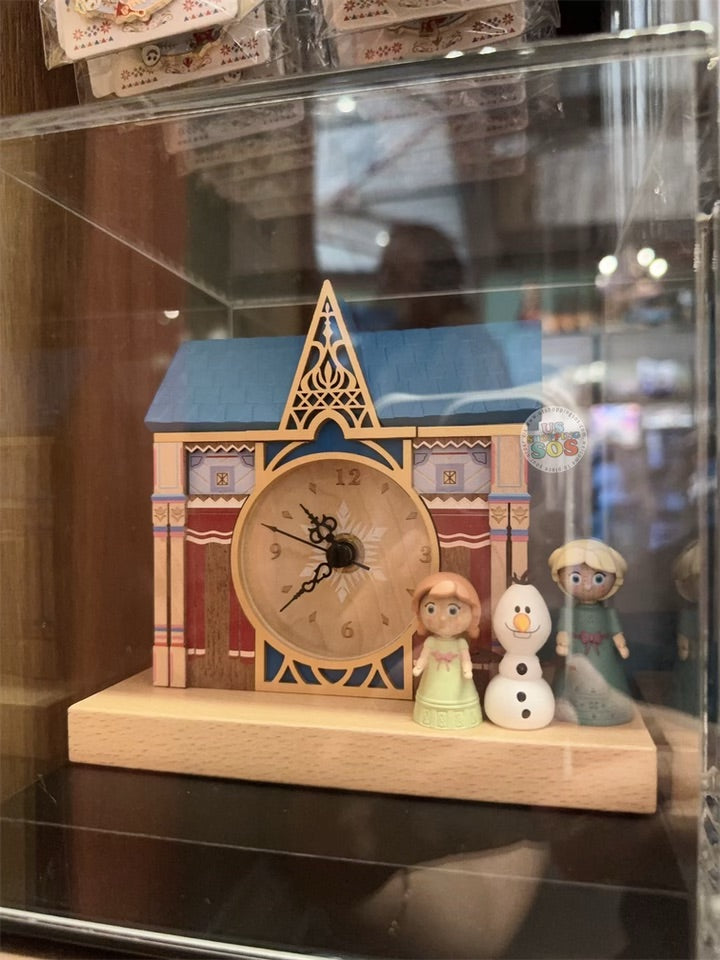 HKDL - World of Frozen 1st Anniversary Childhood Elsa, Anna & Olaf Clock