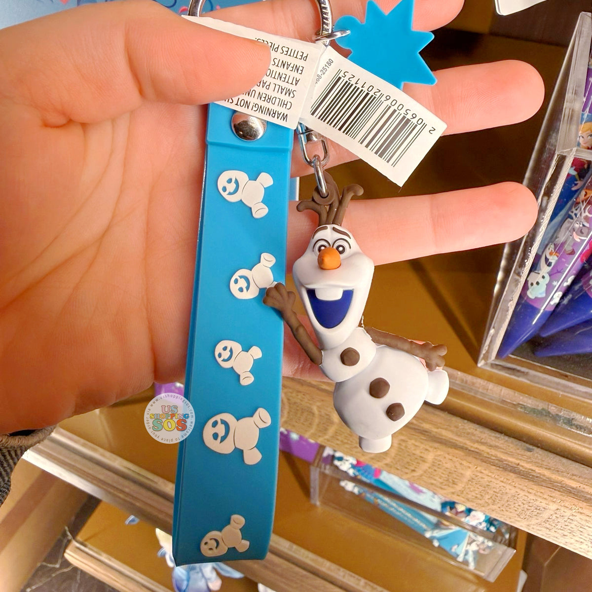 DLP - 2026 World of Frozen x Olaf Pascal Keychain & Strap