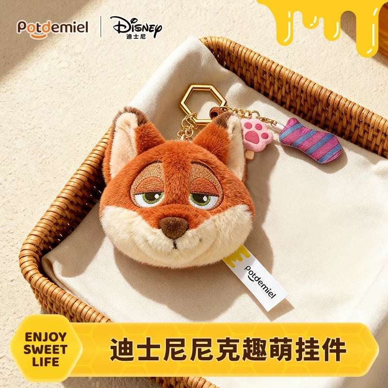 China Exclusive- Summer Beach Fun & Cute Nick Wilde Plush Keychain