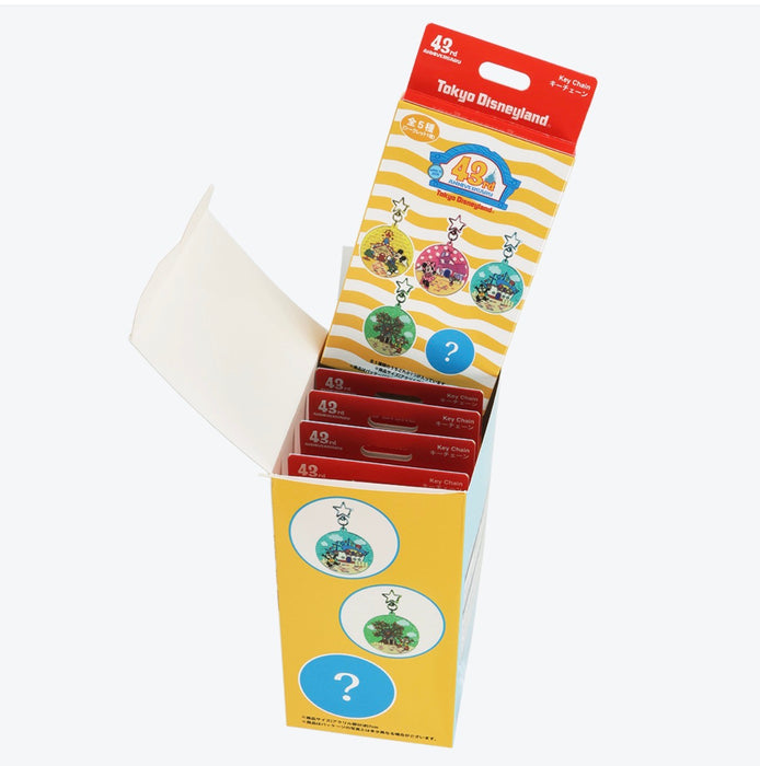 TDR - 2026 Tokyo Disneyland 43rd Anniversary Collection x Mickey Mouse & Friends Mystery Keychain Whole Box (Contains 5 Blinds Bags with no repetitions) (Release Date: Apr 15, 2026)