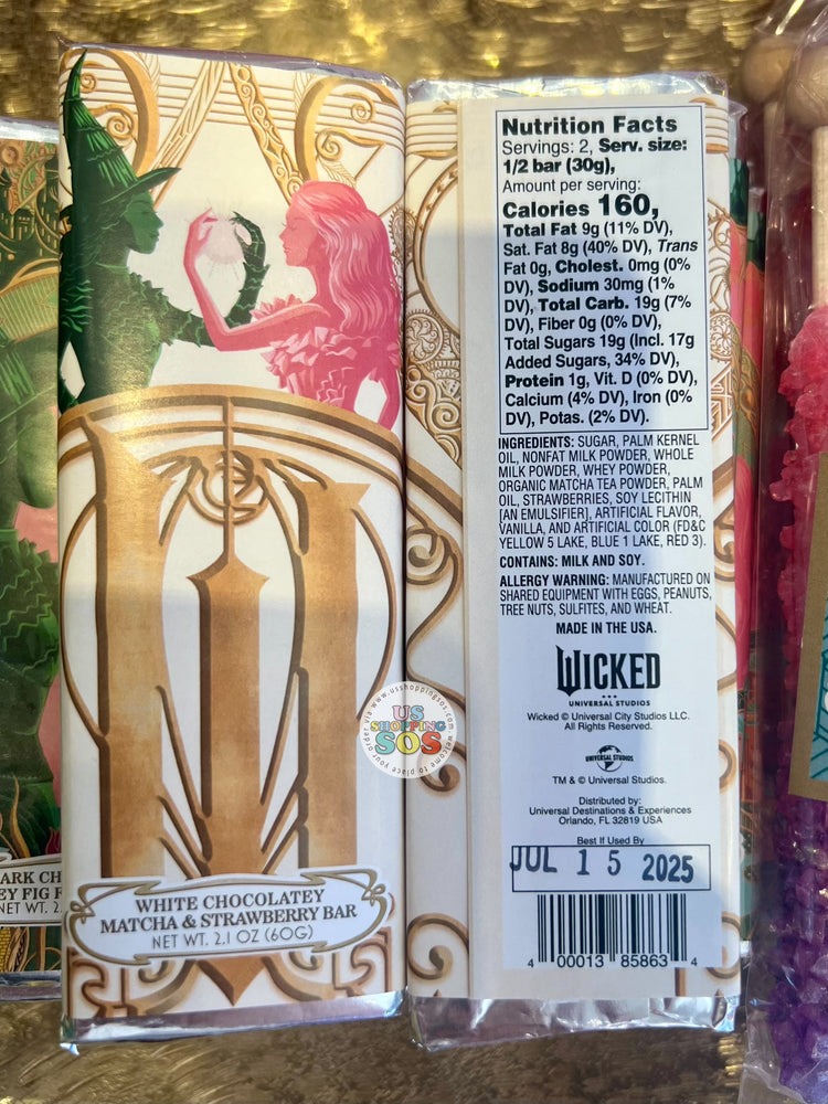 Universal Studios - Wicked - White Chocolatey Matcha & Strawberry Bar