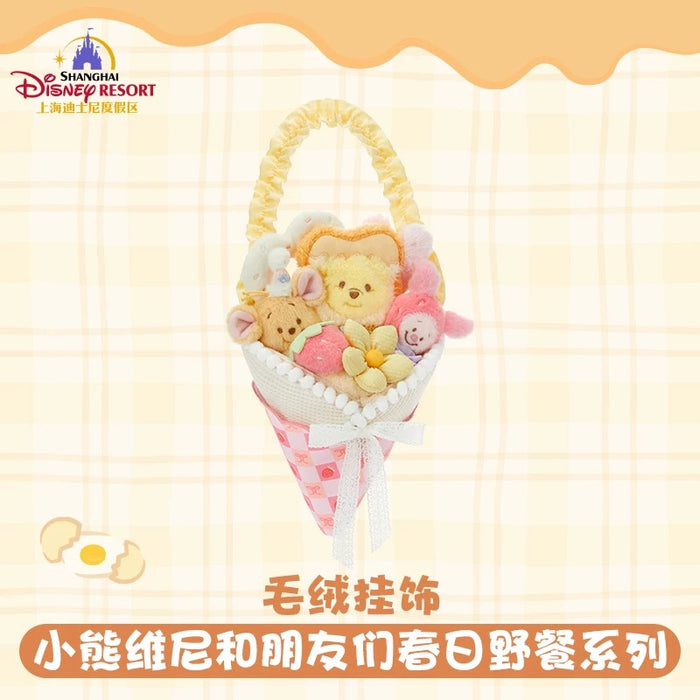 SHDL - 2026 Winnie the Pooh & Friends Spring Picnic Collection x Winnie the Pooh, Piglet & Roo Plushy Bouquet