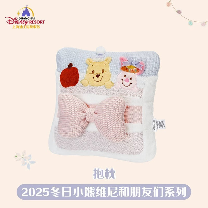 SHDL - 2025 Winnie the Pooh & Friends Winter Collection x Winnie the Pooh & Piglet Cushion