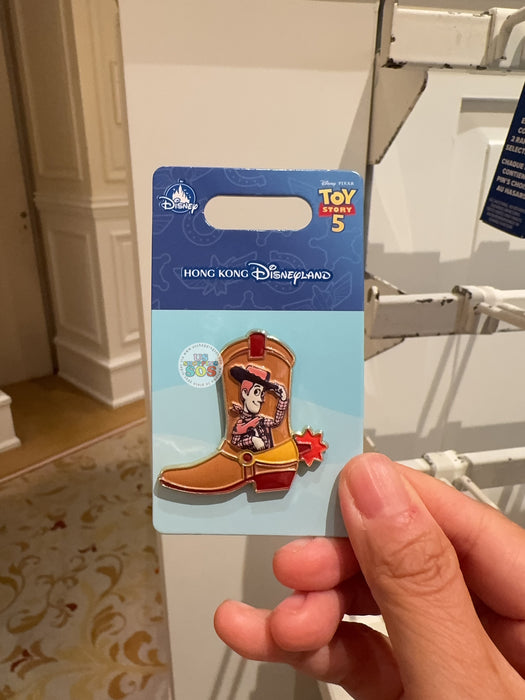 HKDL - Toy Story 5 Woody & Boot Pin
