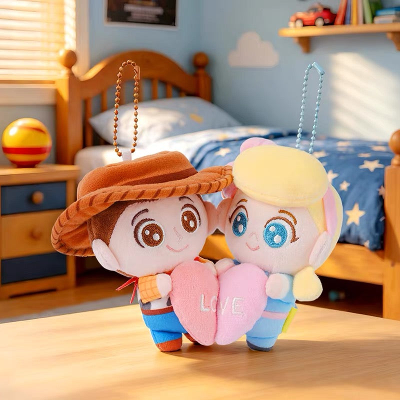 China Exclusive Potdemiel - Toy Story 5 Confesshion x Woody & Bo Peep "Heart" Plush Keychain