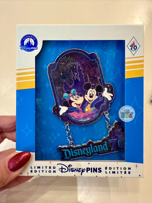 DLR - 70th Anniversary Finale - Mickey and Minnie Dangle Limited Edition Pin