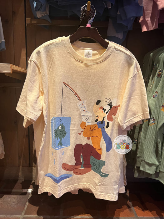 DLR/WDW - Winter Holiday Goofy Fishing Graphic T-shirt (Adult