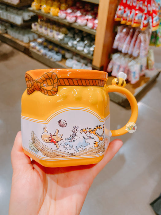 SHDL - Winnie the Pooh & Friends Honey Pot Shapes Mug 450 ml