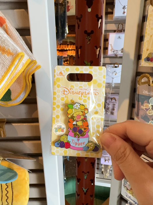 HKDL - Winnie the Pooh Lemon Honey Collection x Tigger Pin