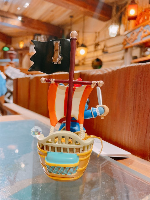 SHDL - Pirates of the Caribbean Stitch Clip Frame