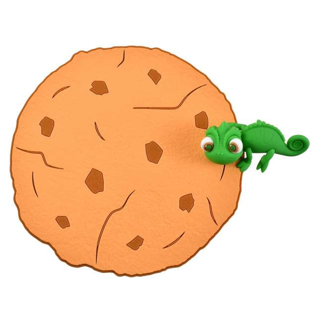 JDS - Rapunzel Lantern Cafe x Pascal Coaster (Release Date: May 13, 2025)