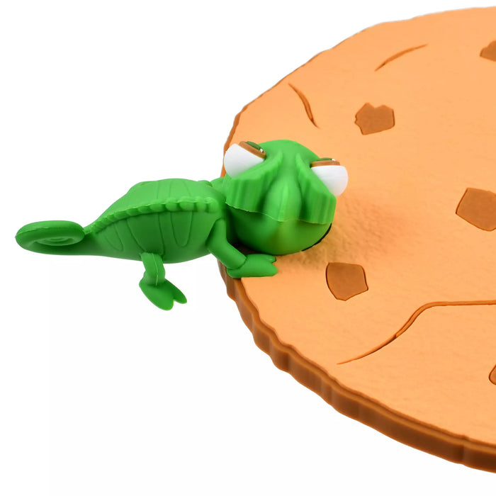 JDS - Rapunzel Lantern Cafe x Pascal Coaster (Release Date: May 13, 2025)