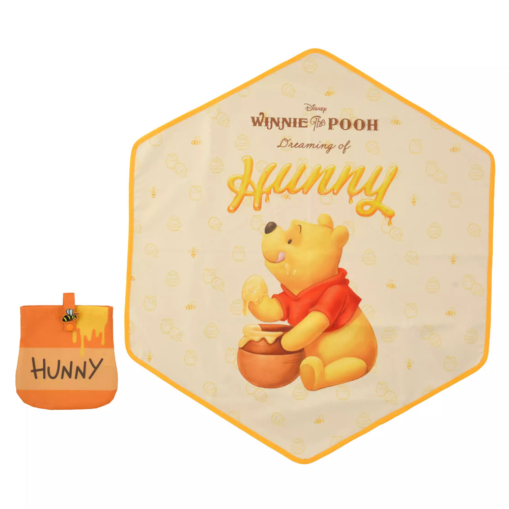 JDS - Honey Day 2025 x Winnie the Pooh Leisure Sheet in a Pouch (Release Date: Jul 29, 2025)
