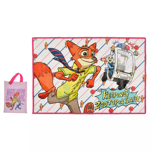 JDS - Zootopia Comic Style x Judy Hopps & Nick Wilde Picnic Blanket in Pouch (Release Date: Aug 5, 2025)