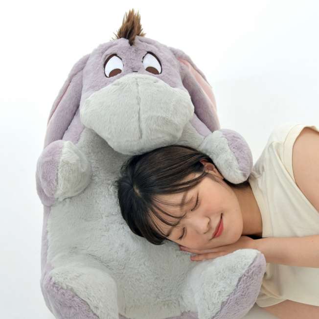JDS - [Disney Store.jp exclusive] POOH'S INTERIOR x Eeyore Cushion (Release Date: Jul 29, 2025)