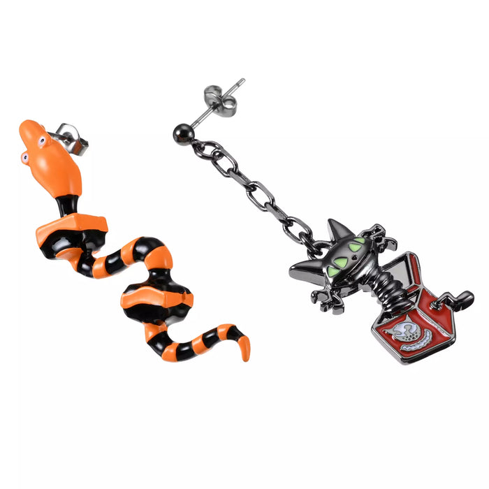 JDS -  2025 Tim Burton's The Nightmare Before Christmas x Snake Asymmetrical Earrings (Release Date: Sept 16, 2025)