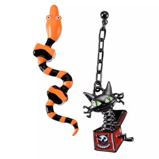 JDS -  2025 Tim Burton's The Nightmare Before Christmas x Snake Asymmetrical Earrings (Release Date: Sept 16, 2025)