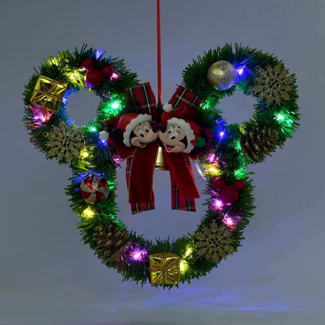 JDS -  2025 Disney Christmas Mickey & Friends x Mickey & Minnie Mouse Light Up Wreath (Release Date: Nov 4, 2025)