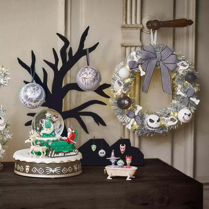 JDS - Tim Burton's The Nightmare Before Christmas "Christmas Selection" x Tim Burton's The Nightmare Before Christmas Light-Up Wreath (Release Date: Nov 4, 2025)
