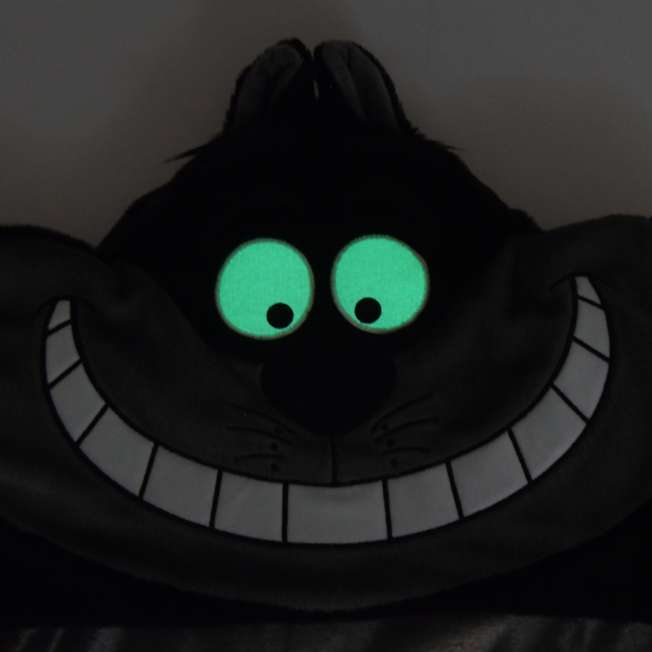 JDS -  Cheshire Cat 2025 x Cheshire Cat "Glow-in-the-Dark" Blanket Hoodie (Release Date: Sept 30, 2025)