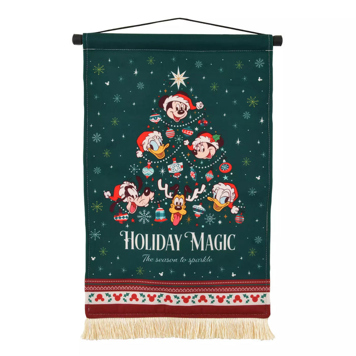 JDS -  2025 Disney Christmas Mickey & Friends x Mickey & Friends Light Up Tapestry (Release Date: Nov 4, 2025)