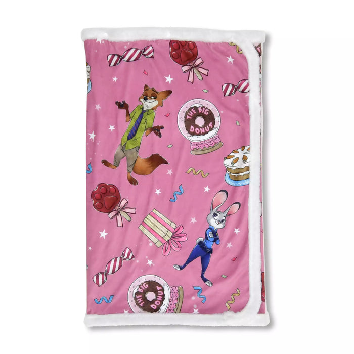 JDS - Holiday Gift x Judy Hopps & Nick Wilde 4-Way Blanket (Release Date: Oct 21, 2025)