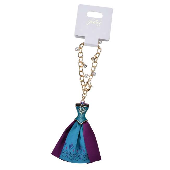 JDS - HOLIDAY GIFT FROM DISNEY STORE x Elsa Coronation Dress Bag Charm (Release Date: Nov 25, 2025)