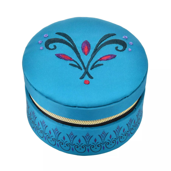 JDS - HOLIDAY GIFT FROM DISNEY STORE x Elsa Coronation Dress Accessory Case (Release Date: Nov 25, 2025)