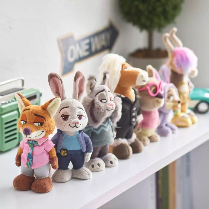 JDS - Disney stanDs Collection x Zootopia 2 Gazelle Plush Toy (Release Date: Jan 13, 2026)