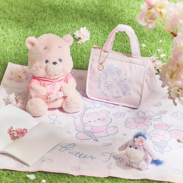 JDS - 2026 Sakura Collection x Winnie the Pooh & Piglet Picnic Blanket in Bag (Release Date: Jan 13, 2026)