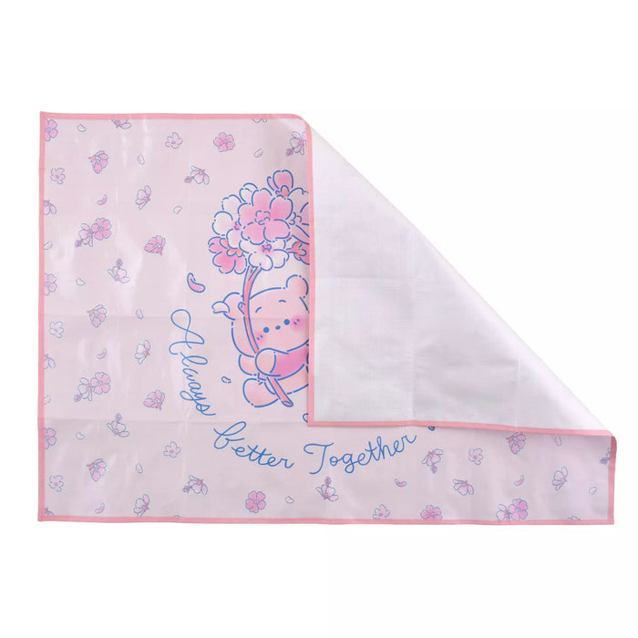 JDS - 2026 Sakura Collection x Winnie the Pooh & Piglet Picnic Blanket in Bag (Release Date: Jan 13, 2026)