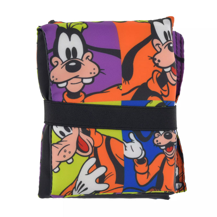 JDS - 2026 Goofy Fashion Collection x Goofy Seat Cushion in Pouch with Carabiner (Release Date: May 5, 2026)