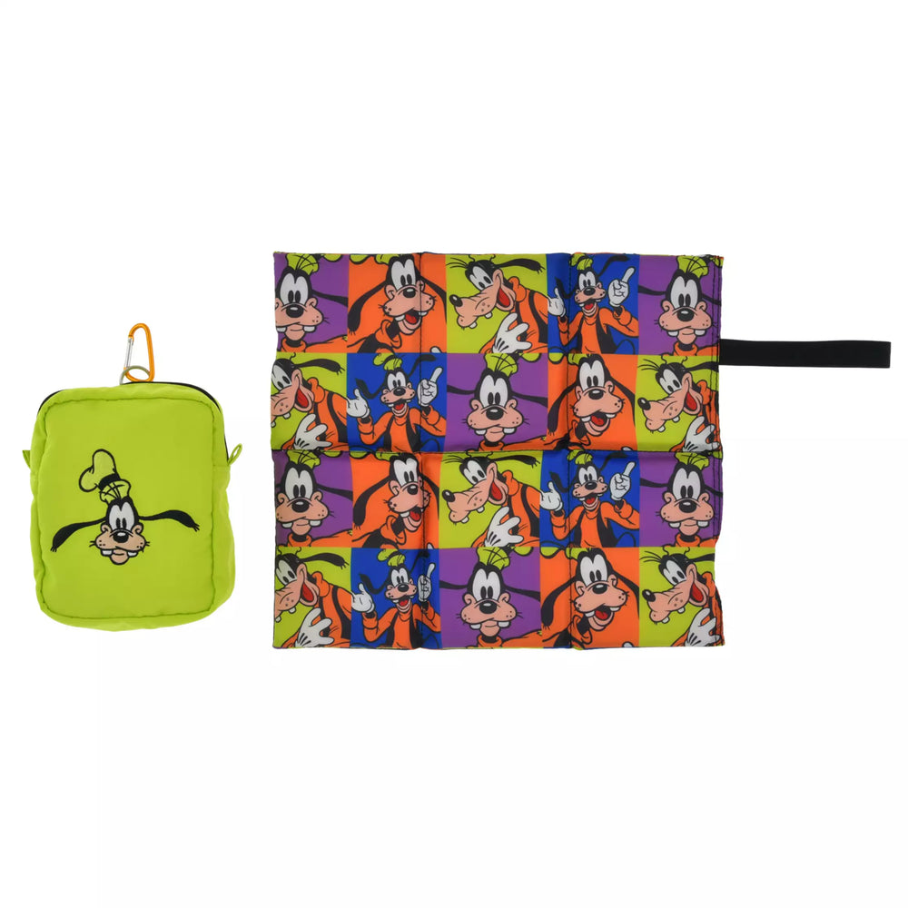 JDS - 2026 Goofy Fashion Collection x Goofy Seat Cushion in Pouch with Carabiner (Release Date: May 5, 2026)