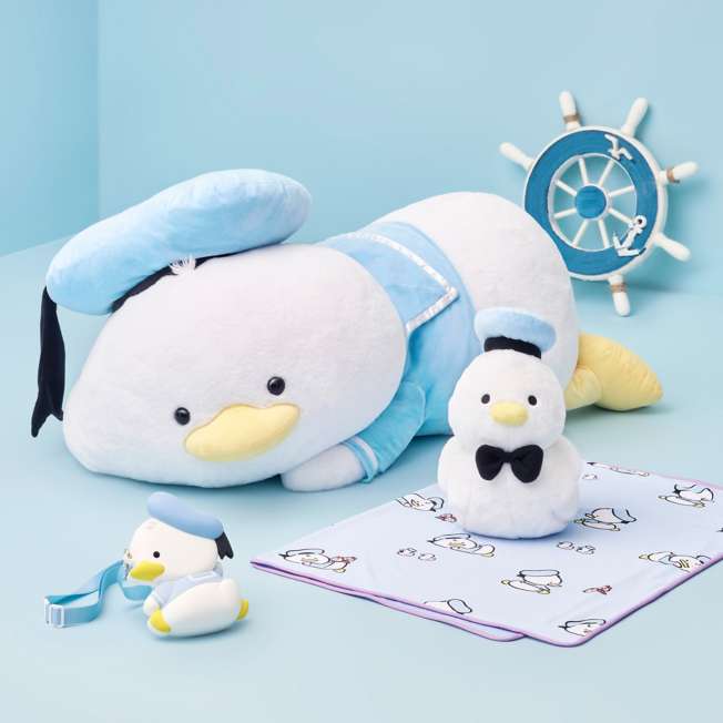 JDS - 2026 Donald Duck Birthday Collection x Donald Duck Multi-Pouch (Release Date: May 11, 2026)