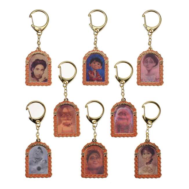 JDS - 2026 'Coco' x Remember Me Lenticular Secret Keychain (Release Date: Aug 21, 2026)