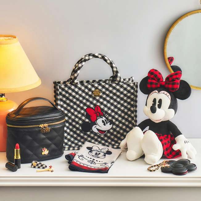 JDS - 2026 MARY QUANT x Minnie Mouse Hair Clip Set of 2 (Release Date: Oct 13, 2026)